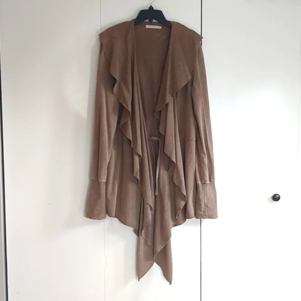 Testimony Los Angeles Cardigan Shacket - Picture 9 of 11